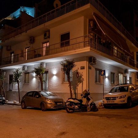 Ports Crossroad B Apartment Piraeus Exterior photo