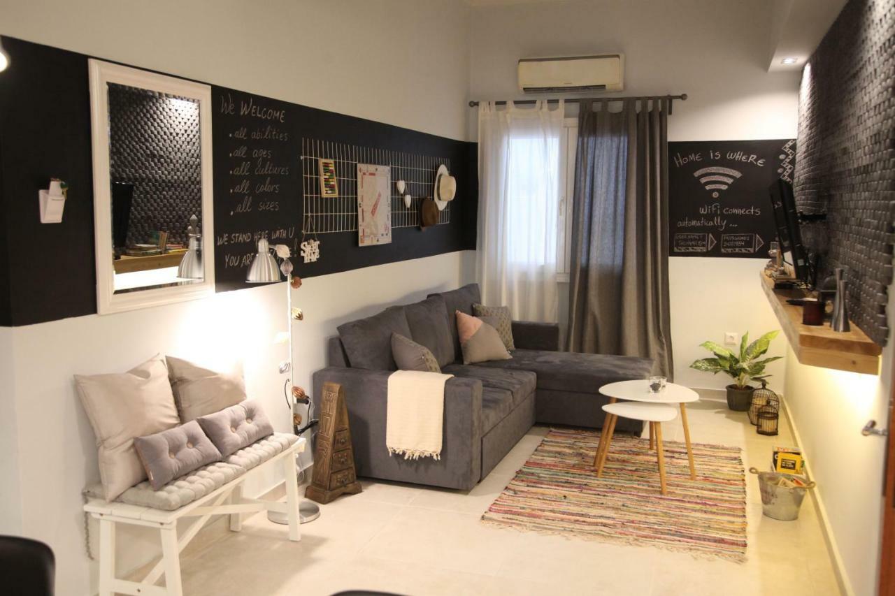 Ports Crossroad B Apartment Piraeus Exterior photo